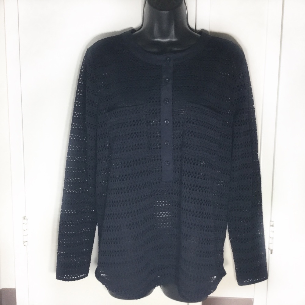💥HOST PICK💥Ann Taylor Black Buttoned LongSleeve
